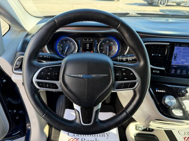 Chrysler Pacifica Touring-L 2017