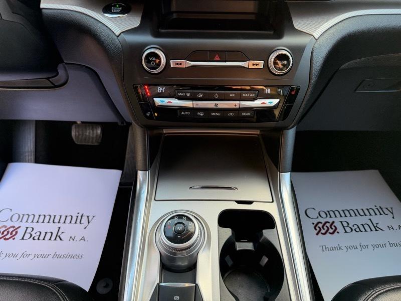 Ford Explorer XLT AWD 2020