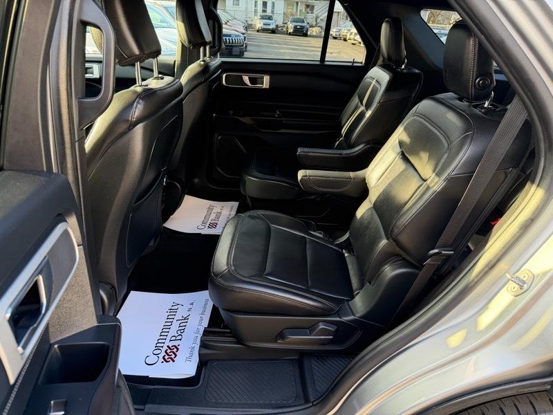 Ford Explorer XLT AWD 2020