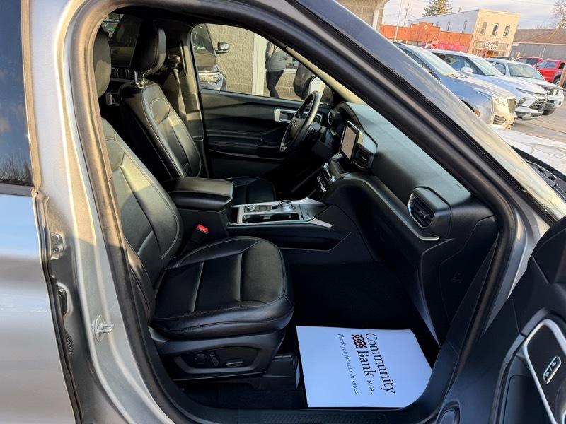 Ford Explorer XLT AWD 2020