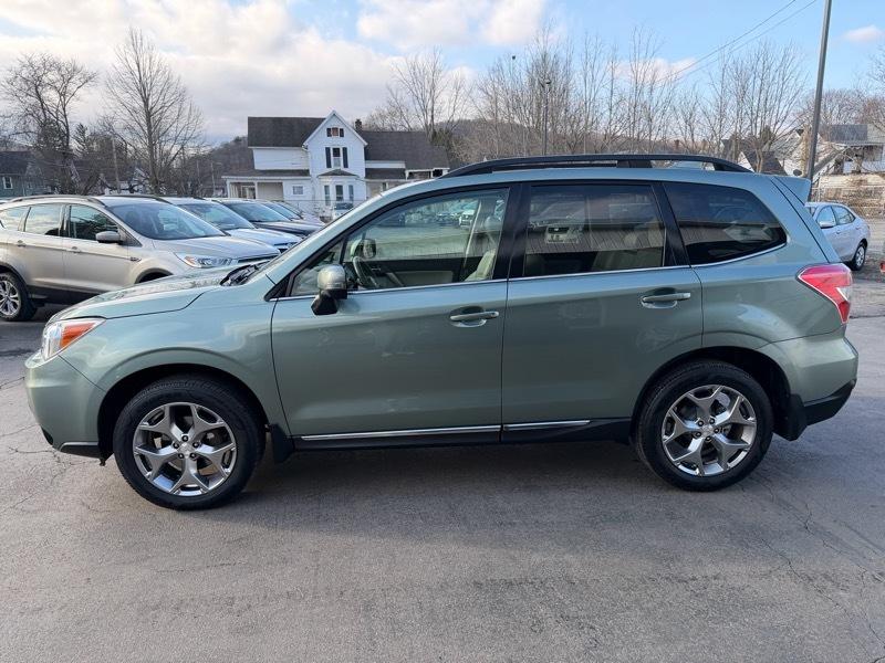 Subaru Forester 2.5i Touring 2016