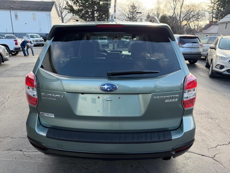 Subaru Forester 2.5i Touring 2016