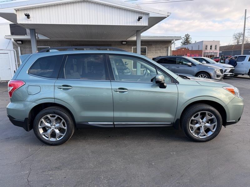 Subaru Forester 2.5i Touring 2016