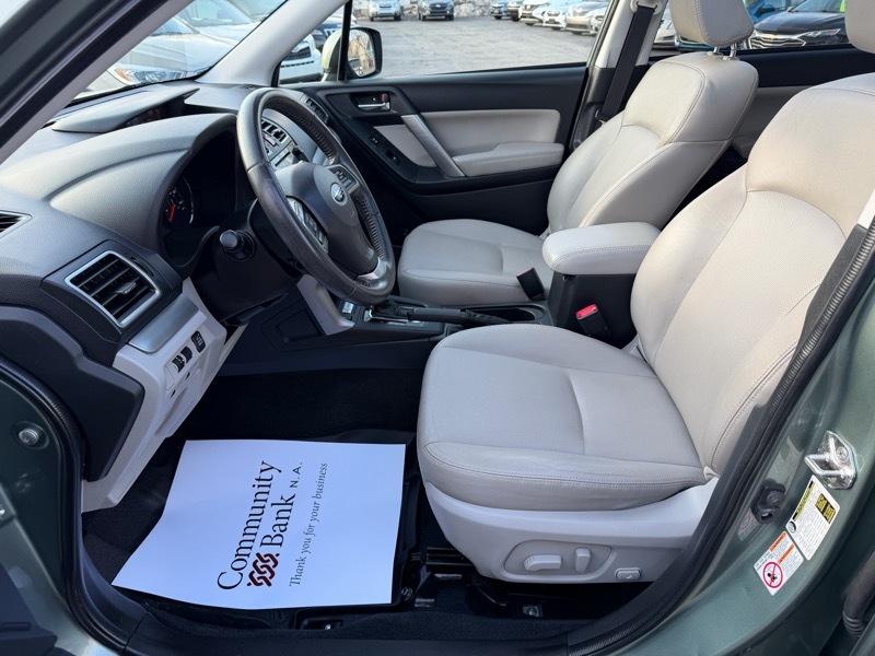 Subaru Forester 2.5i Touring 2016