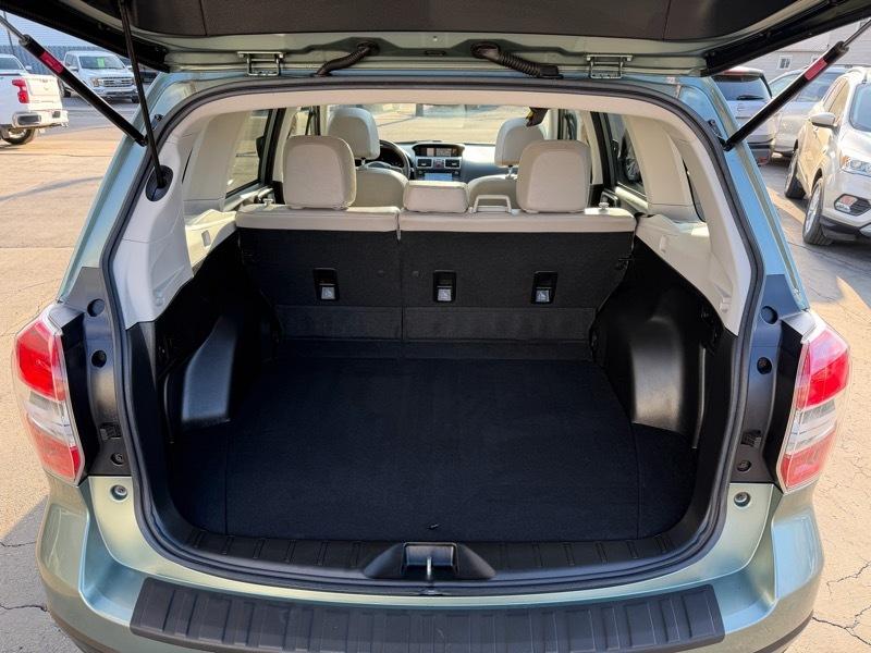 Subaru Forester 2.5i Touring 2016