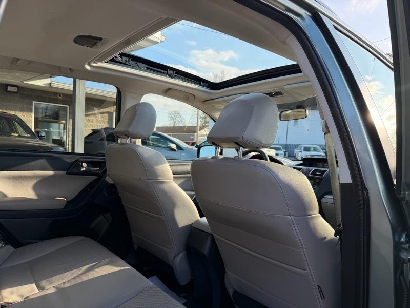 Subaru Forester 2.5i Touring 2016