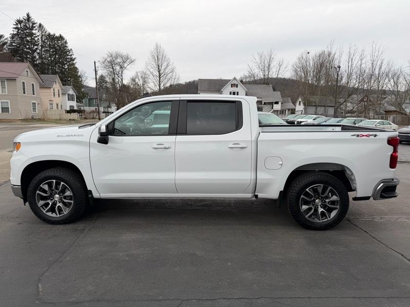 Chevrolet Silverado 1500 LT-L Crew Cab 4WD 2022
