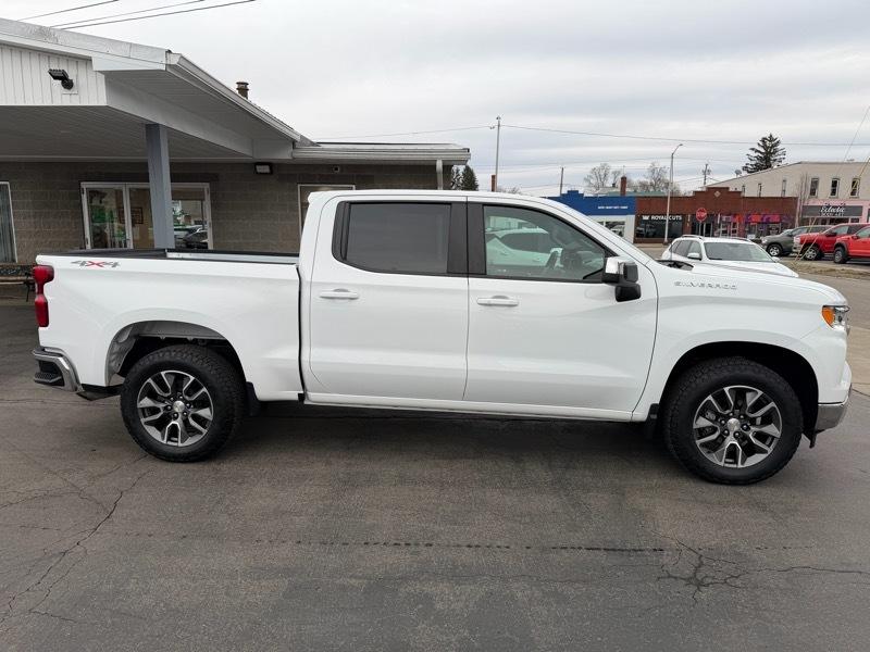 Chevrolet Silverado 1500 LT-L Crew Cab 4WD 2022