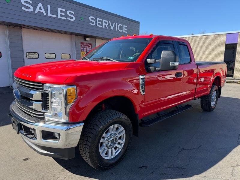 Ford F-250 SD XLT SuperCab Long Bed 4WD 2017