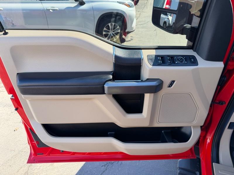 Ford F-250 SD XLT SuperCab Long Bed 4WD 2017