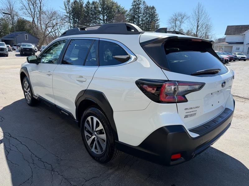 Subaru Outback Premium 2025