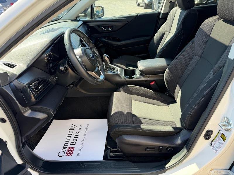 Subaru Outback Premium 2025