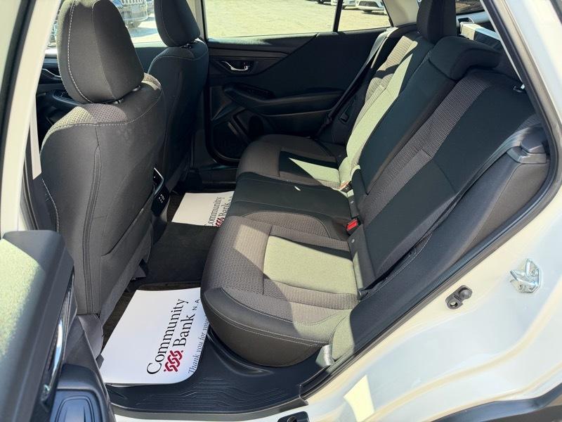 Subaru Outback Premium 2025