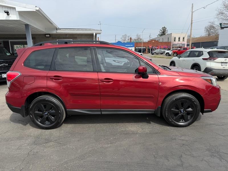 Subaru Forester 2.5i Premium PZEV CVT 2017