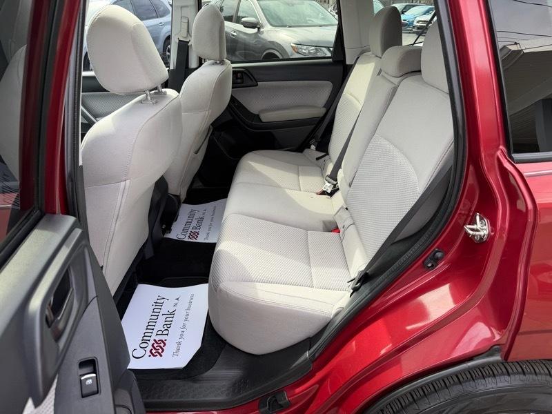 Subaru Forester 2.5i Premium PZEV CVT 2017