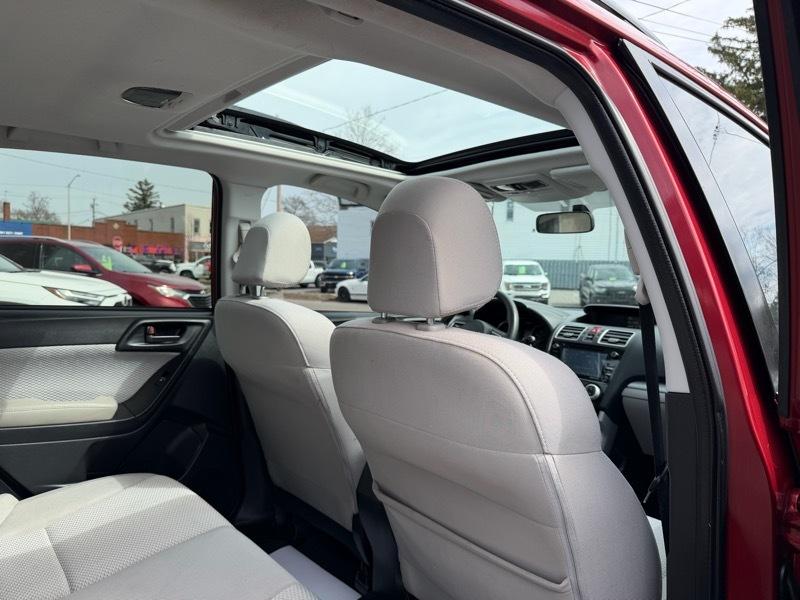 Subaru Forester 2.5i Premium PZEV CVT 2017