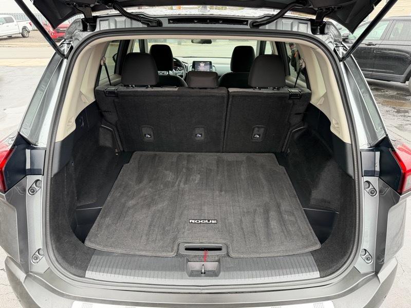 Nissan Rogue SV AWD 2021