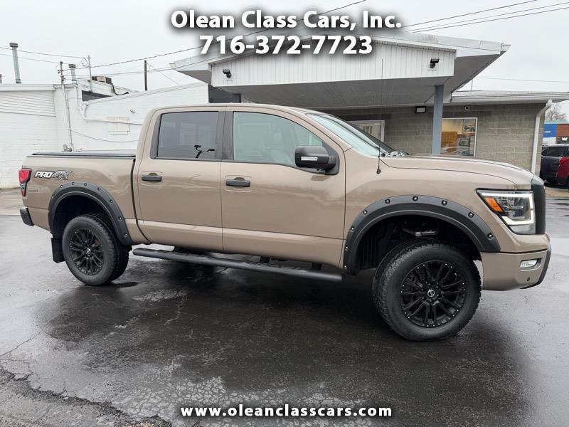 2020 Nissan Titan PRO-4X Crew Cab 4WD