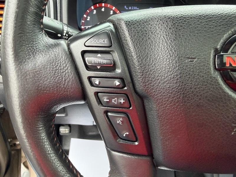 Nissan Titan PRO-4X Crew Cab 4WD 2020