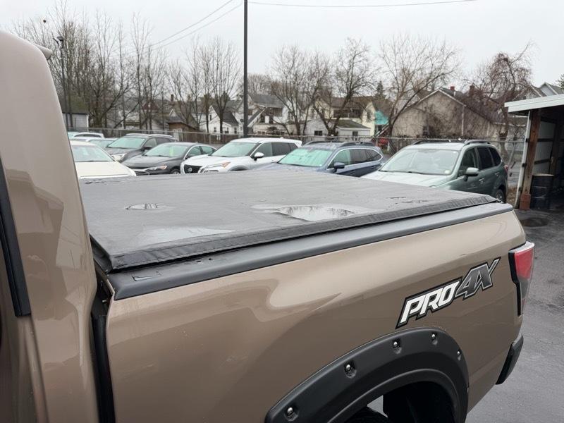 Nissan Titan PRO-4X Crew Cab 4WD 2020