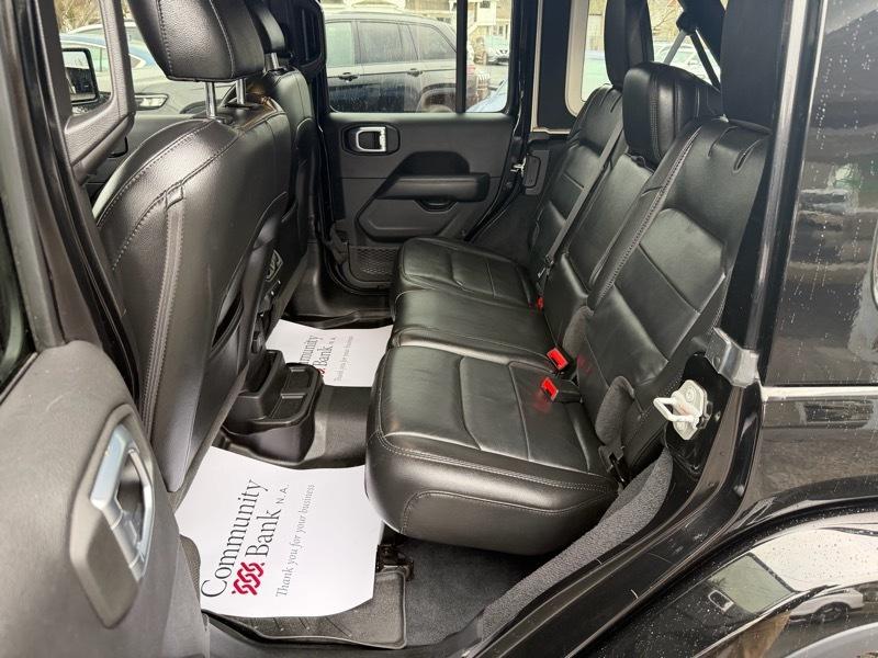 Jeep Wrangler Unlimited Sahara High Altitude 2022