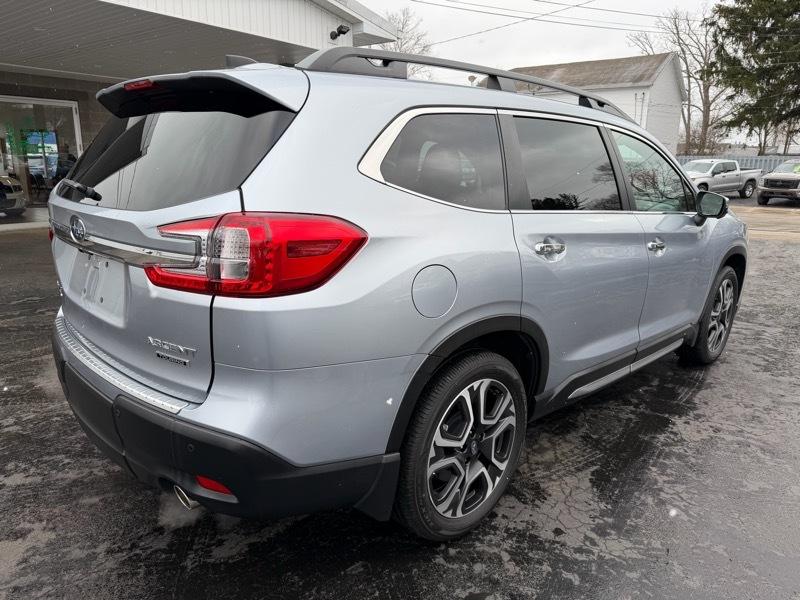 Subaru Ascent Touring 2023