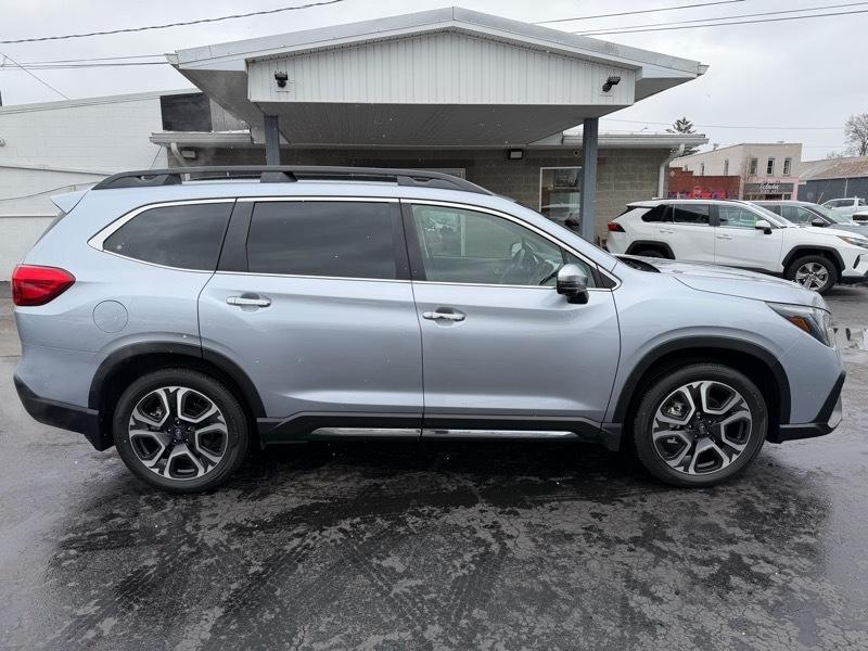Subaru Ascent Touring 2023