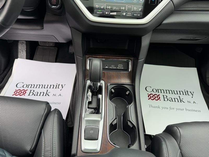 Subaru Ascent Touring 2023