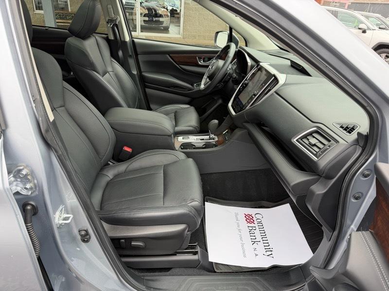 Subaru Ascent Touring 2023