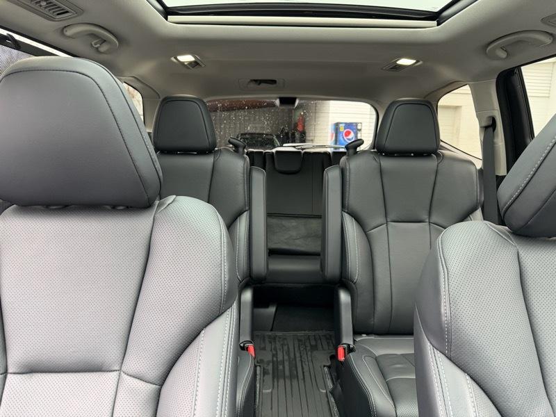 Subaru Ascent Touring 2023