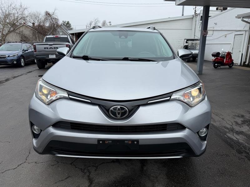 Toyota RAV4 XLE AWD 2018