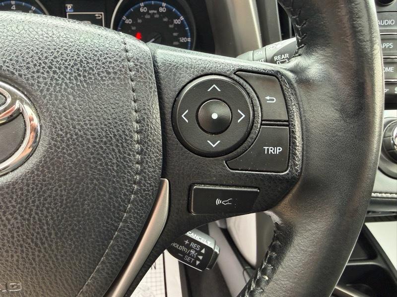 Toyota RAV4 XLE AWD 2018