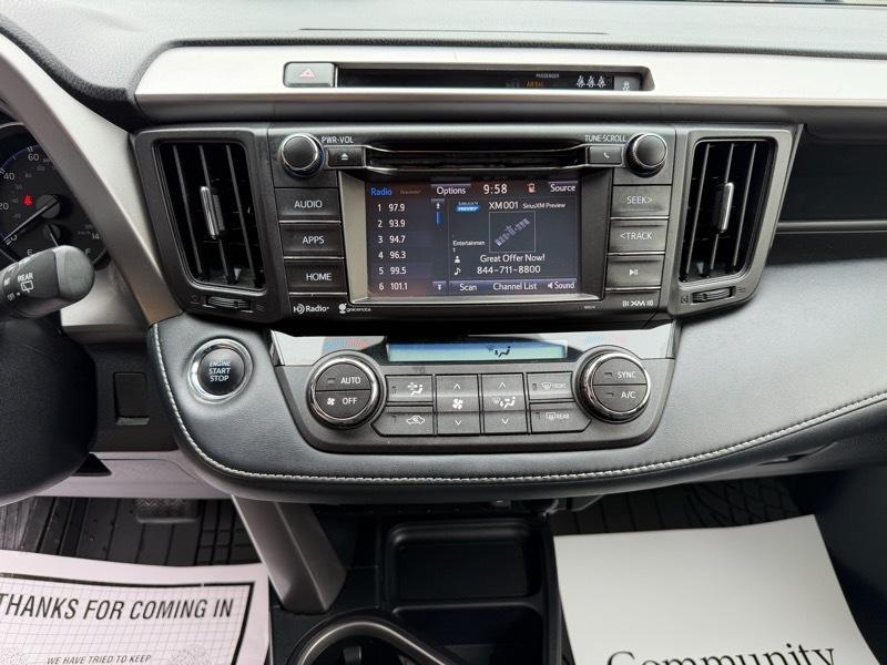 Toyota RAV4 XLE AWD 2018