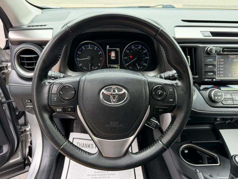 Toyota RAV4 XLE AWD 2018