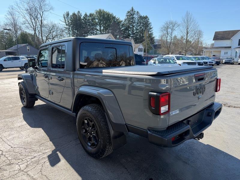 Jeep Gladiator Sport 2021