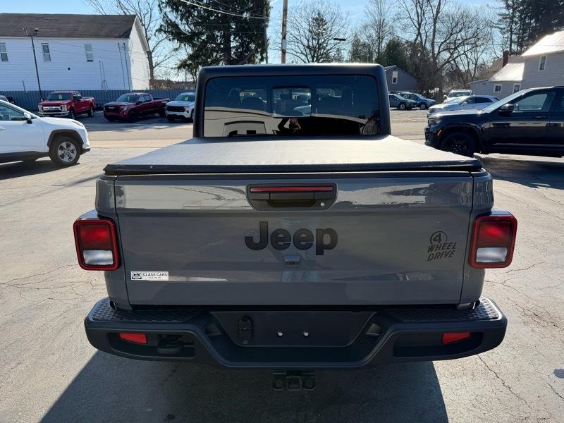 Jeep Gladiator Sport 2021