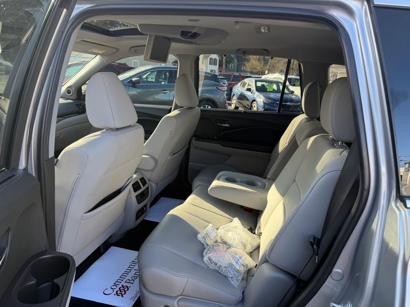 Honda Pilot Touring 4WD 2021