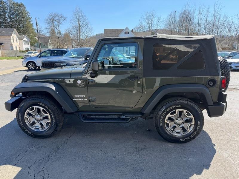 Jeep Wrangler Sport 4WD 2015