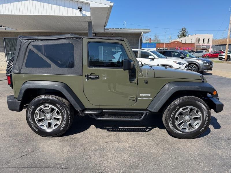 Jeep Wrangler Sport 4WD 2015