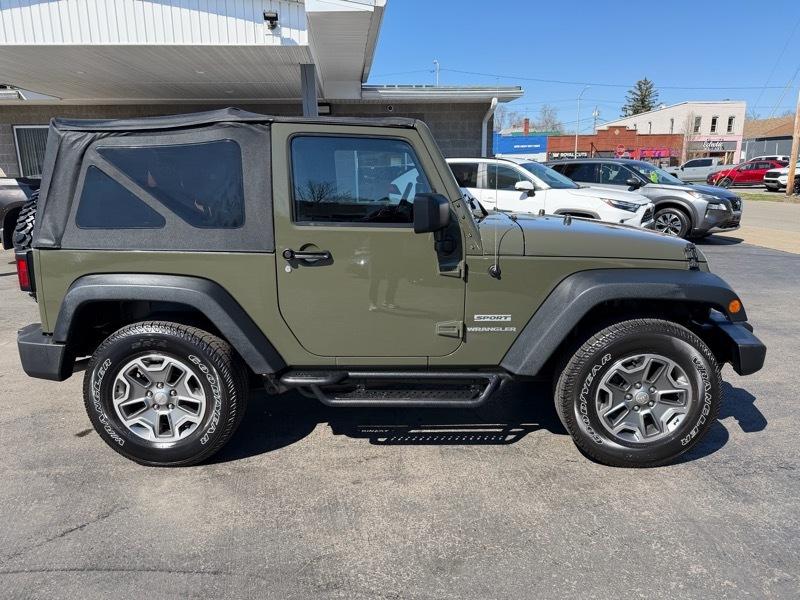 Jeep Wrangler Sport 4WD 2015