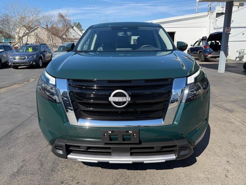 Nissan Pathfinder SL 4WD 2025