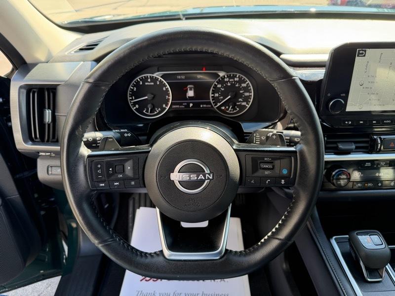 Nissan Pathfinder SL 4WD 2025