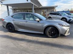 2025 Toyota Camry Hybrid 