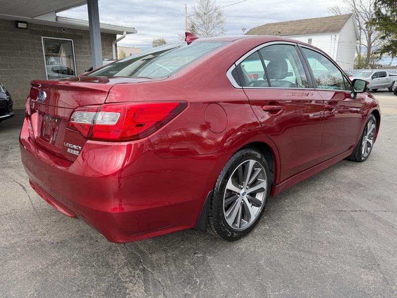 Subaru Legacy 2.5i Limited 2017