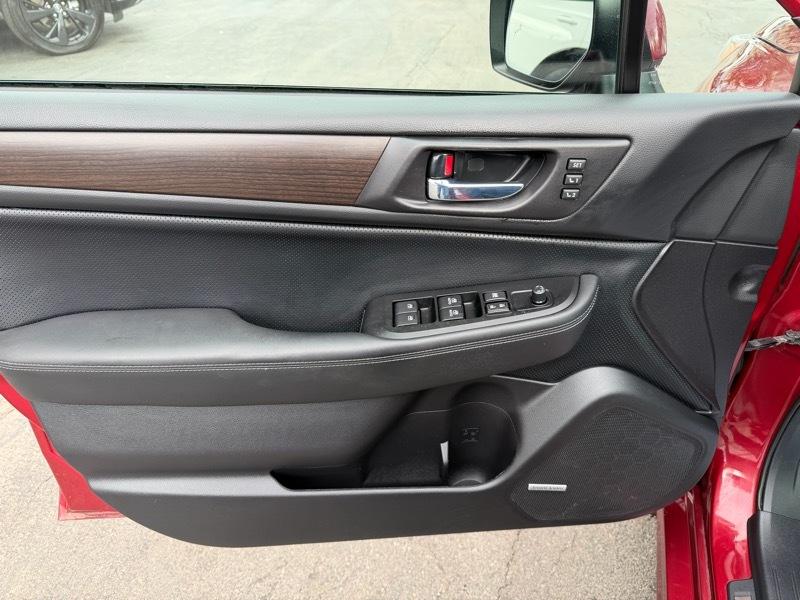 Subaru Legacy 2.5i Limited 2017