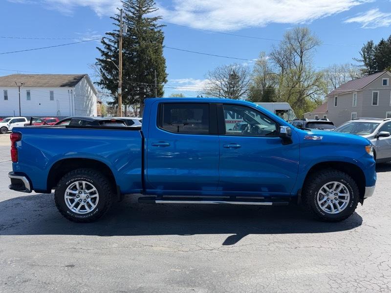 Chevrolet Silverado 1500 LT Crew Cab 4WD 2022