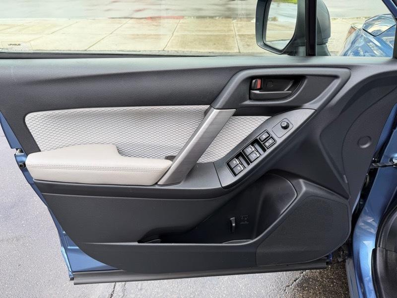 Subaru Forester 2.5i PZEV CVT 2017