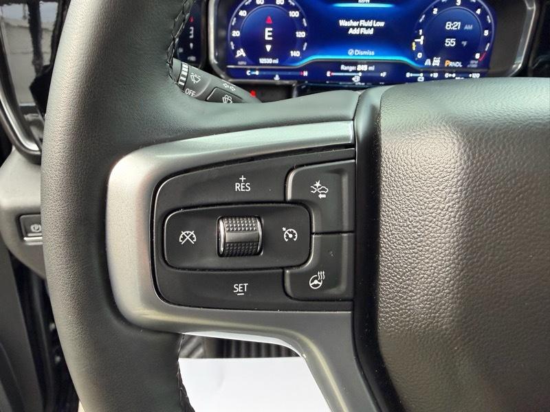 Chevrolet Silverado 1500 LT-L Crew Cab 4WD 2024