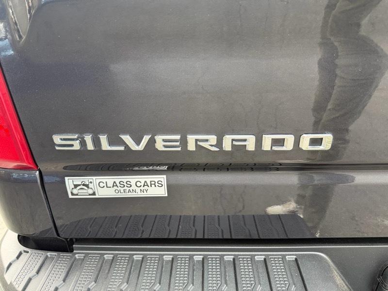 Chevrolet Silverado 1500 LT-L Crew Cab 4WD 2024