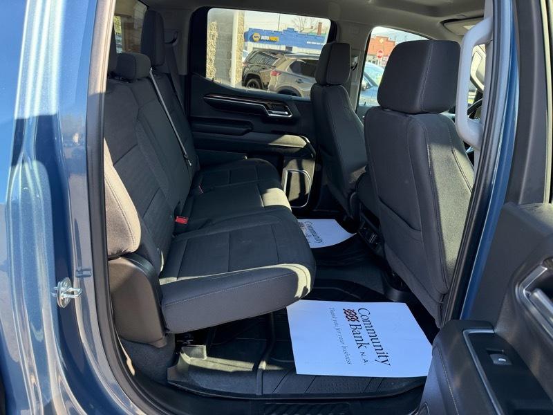 Chevrolet Silverado 1500 RST Crew Cab 4WD 2024